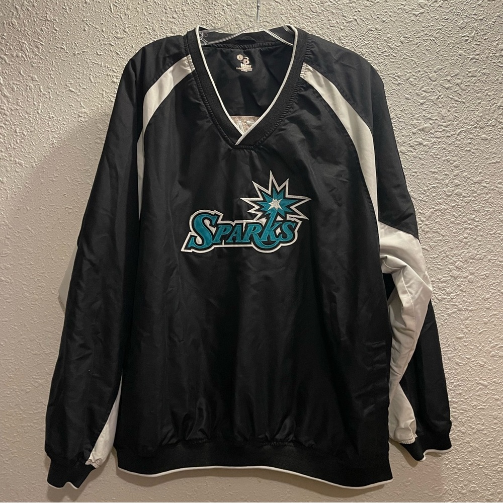 Shark‎ Huxtable Pull Over Jacket